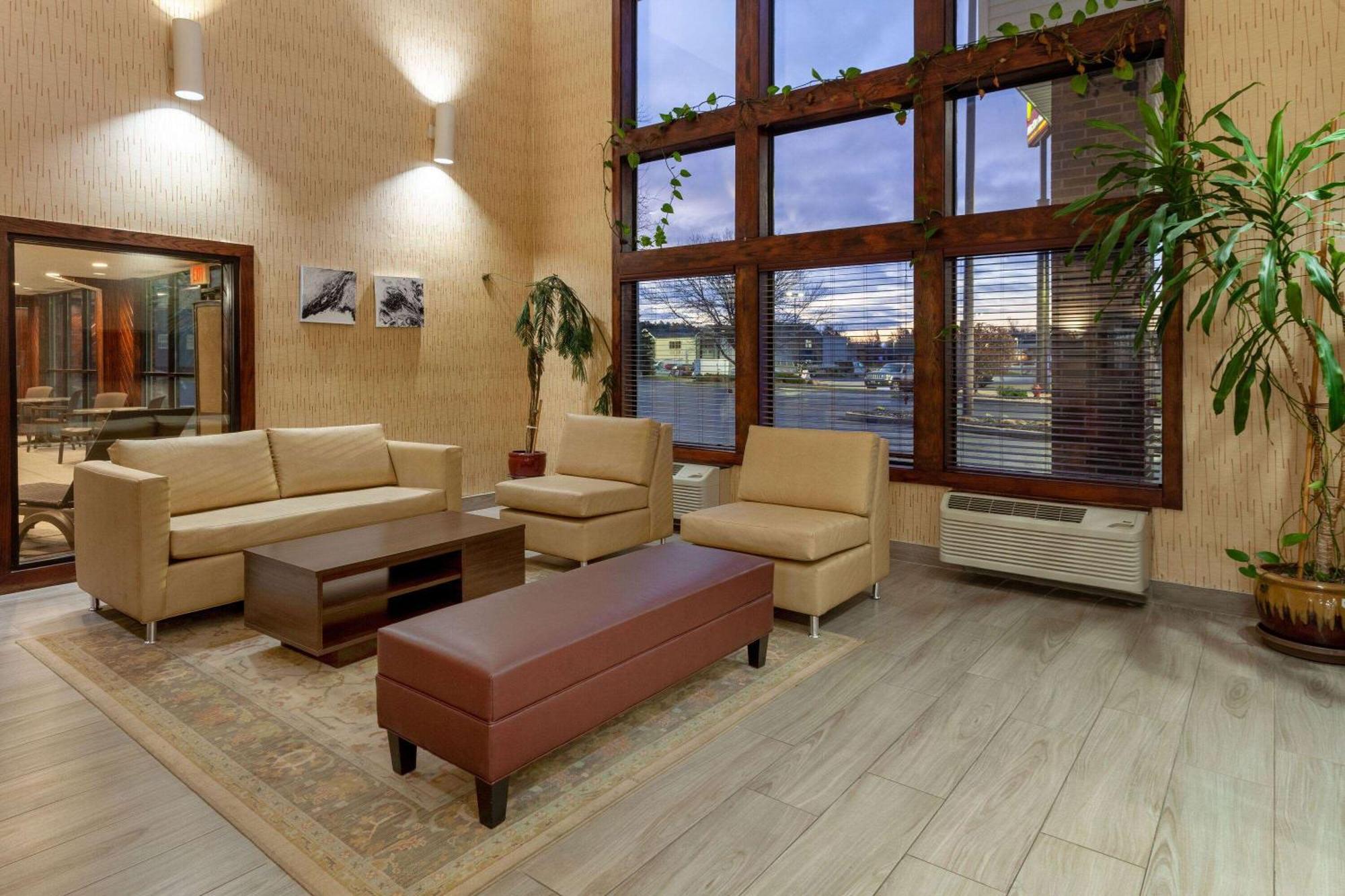 Super 8 By Wyndham Wausau Extérieur photo