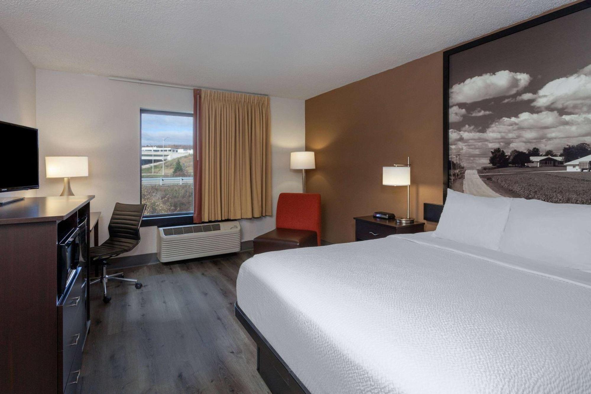 Super 8 By Wyndham Wausau Extérieur photo